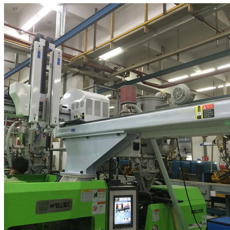 Robot servo 3-5 trục tốc độ cao thông minh cho ngành công nghiệp ép phun